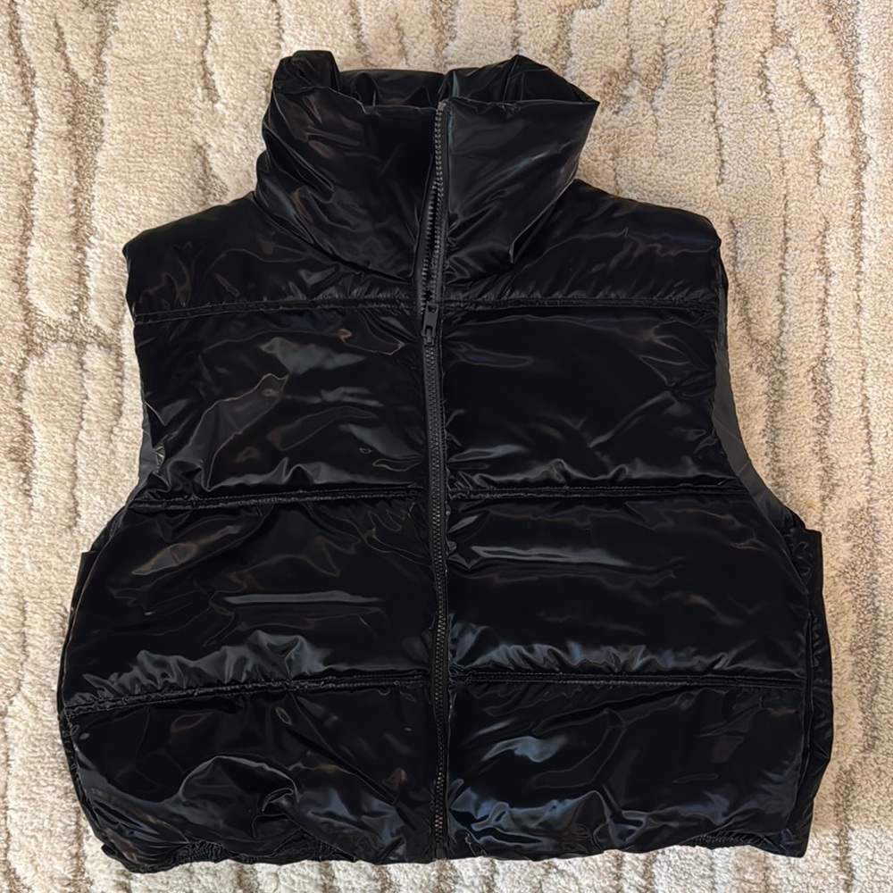 Iridescent Cropped Black Puffer Vest